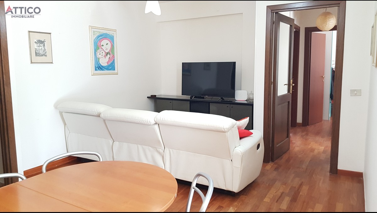 Appartamento Ristrutturato Con Tre Letto Zona Luna E Sole Via Gramsci 40 Sassari Sardegna Attico Immobiliare